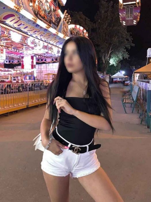 Проститутки, которых не нужно регистрировать: Интимные удовольствия и права женщин в легализованном секторе